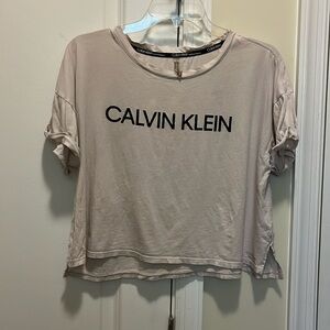 Calvin Klein Performance cropped t shirt, Size M